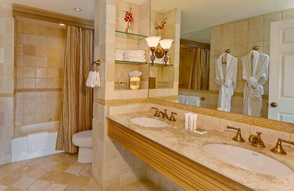 1 Hotel South Beach — Photo 3