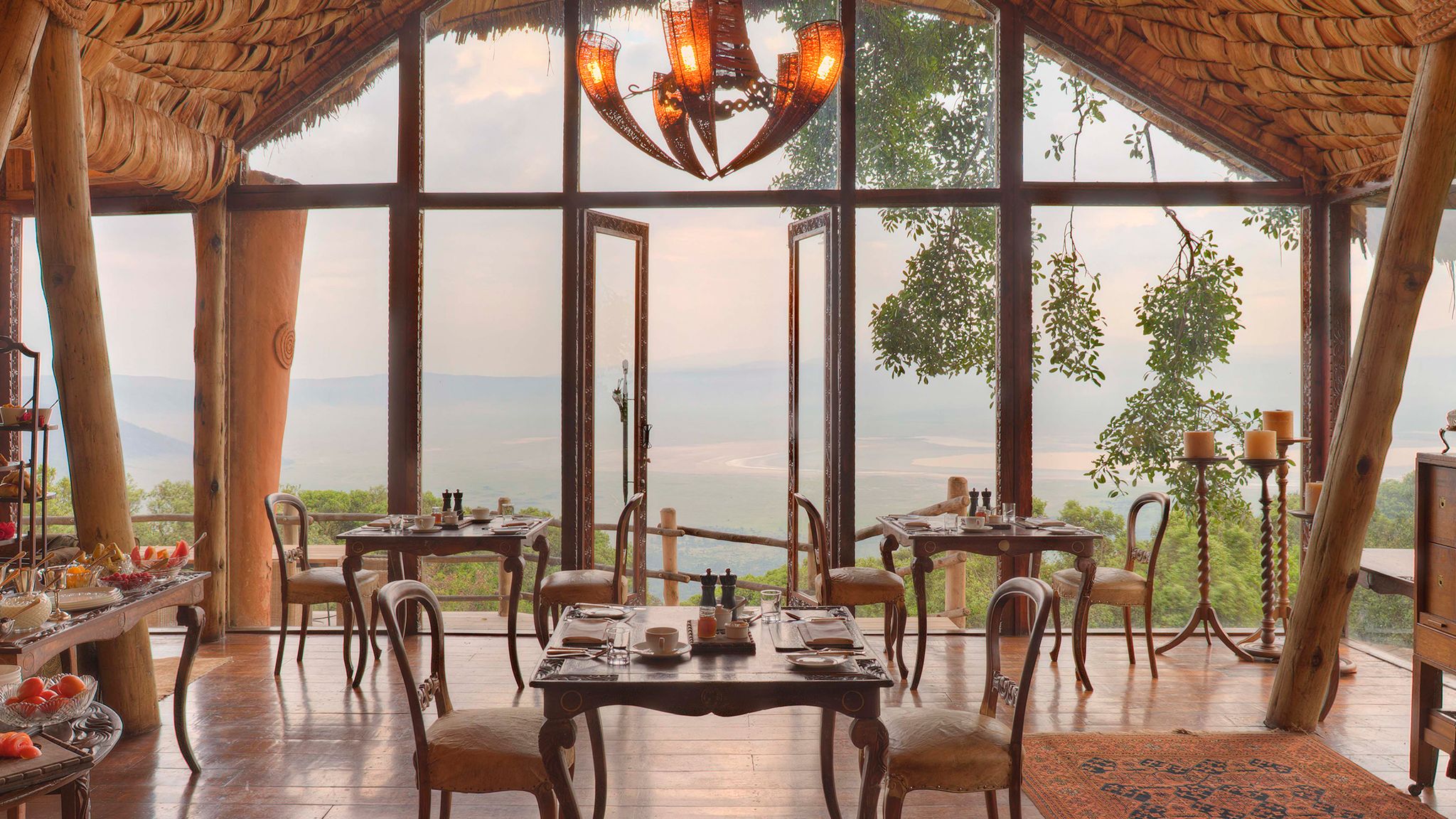 Ngorongoro Crater Lodge — Photo 2