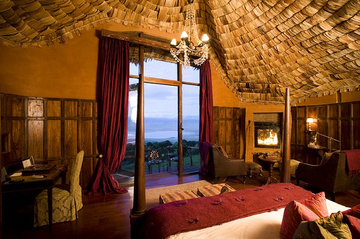 Ngorongoro Crater Lodge — Photo 3