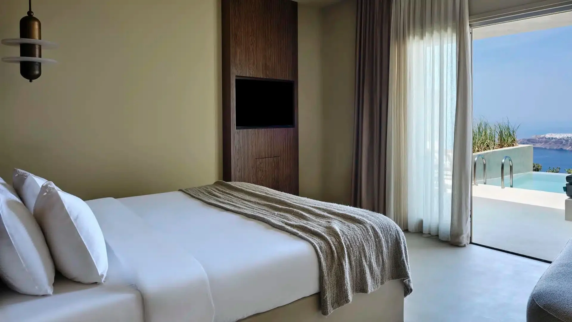 Andronis Arcadia — Cozy Suite With Infinity Pool
