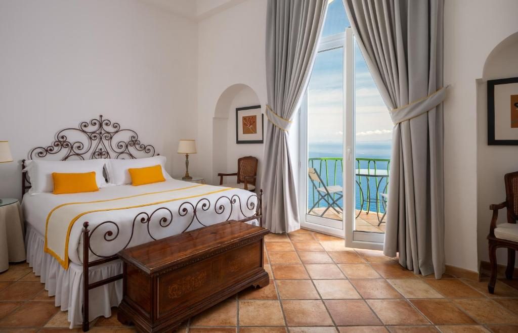 Hotel Caesar Augustus — Photo 2