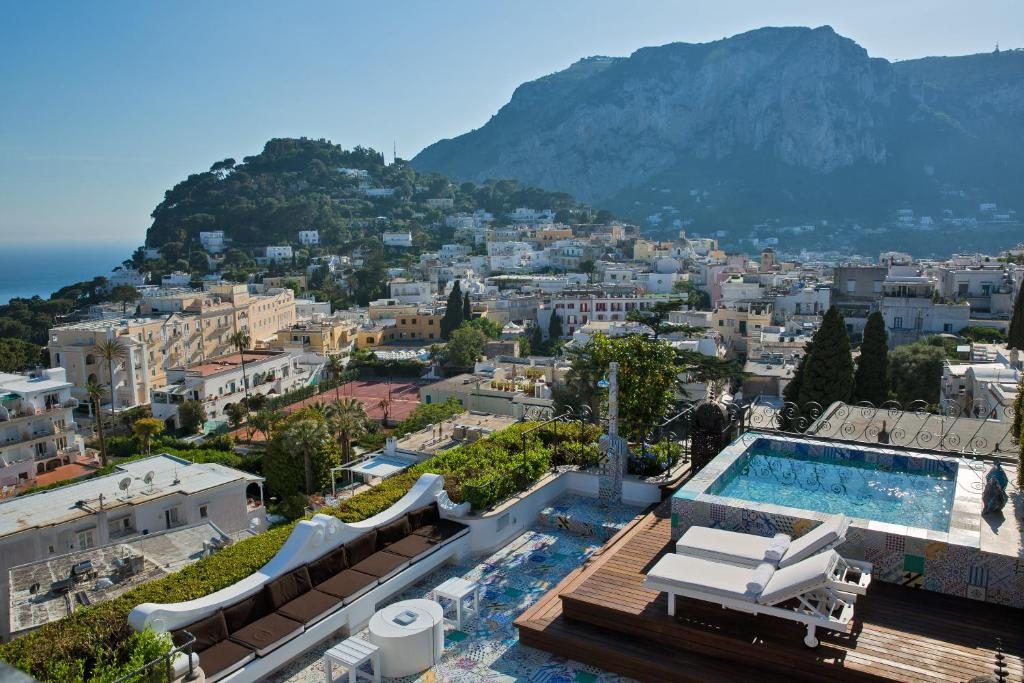 Capri Tiberio Palace — Photo 4