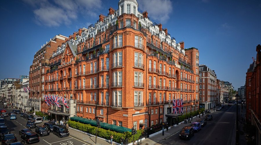London's Finest Hotels: A City That Has Always Known How to Welcome Guests