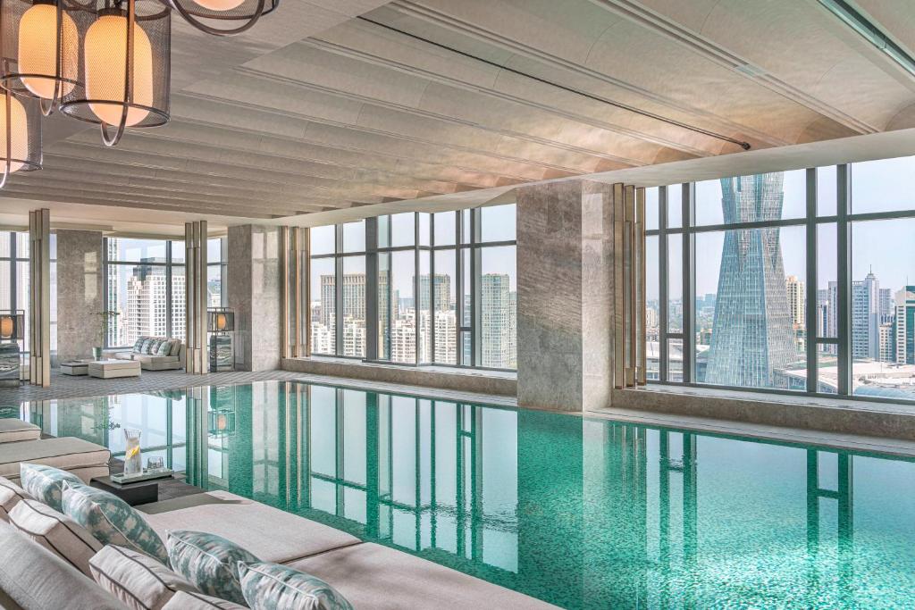 Four Seasons Hotel Hangzhou at Hangzhou Centre — Photo 3