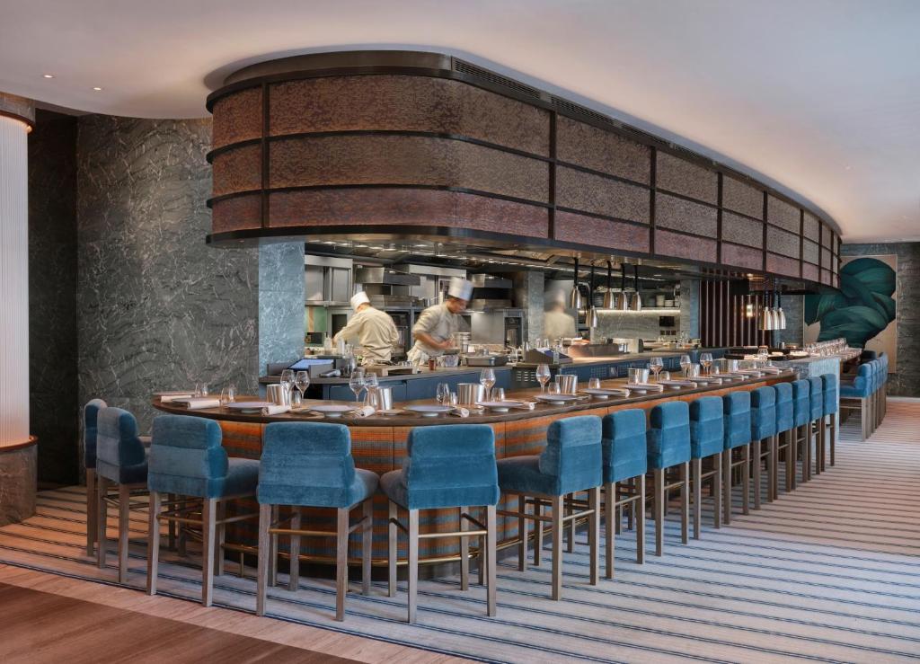 Four Seasons Hotel London at Park Lane — Photo 3
