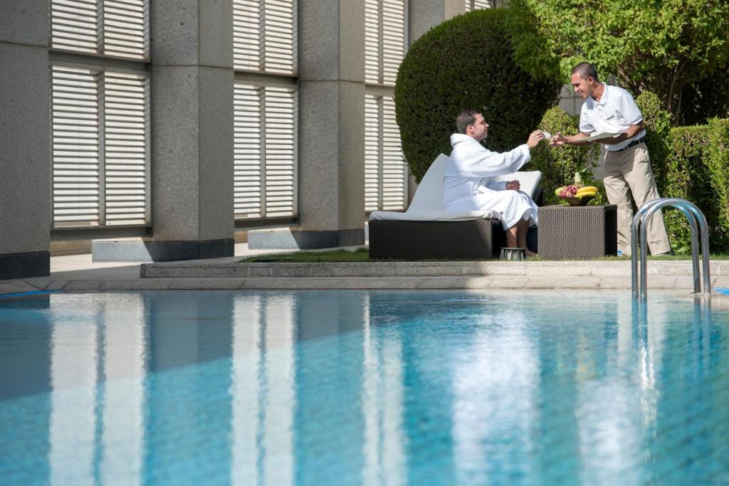 Four Seasons Hotel Riyadh — Photo 3