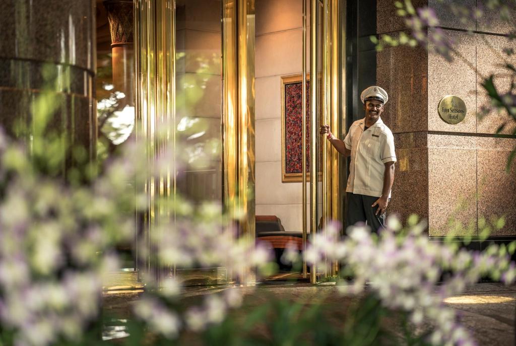 Four Seasons Hotel Singapore — Photo 4