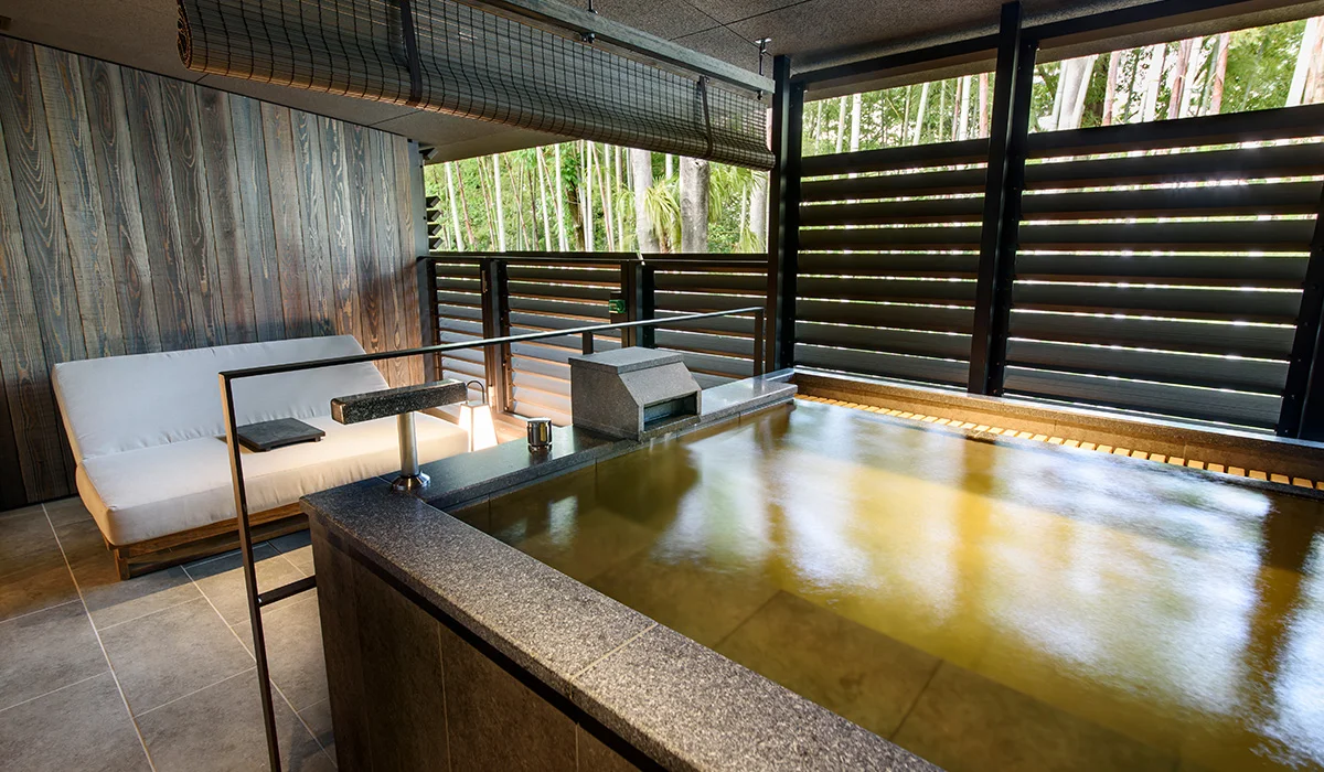 Fufu Nara — COMFORT SUITE 3