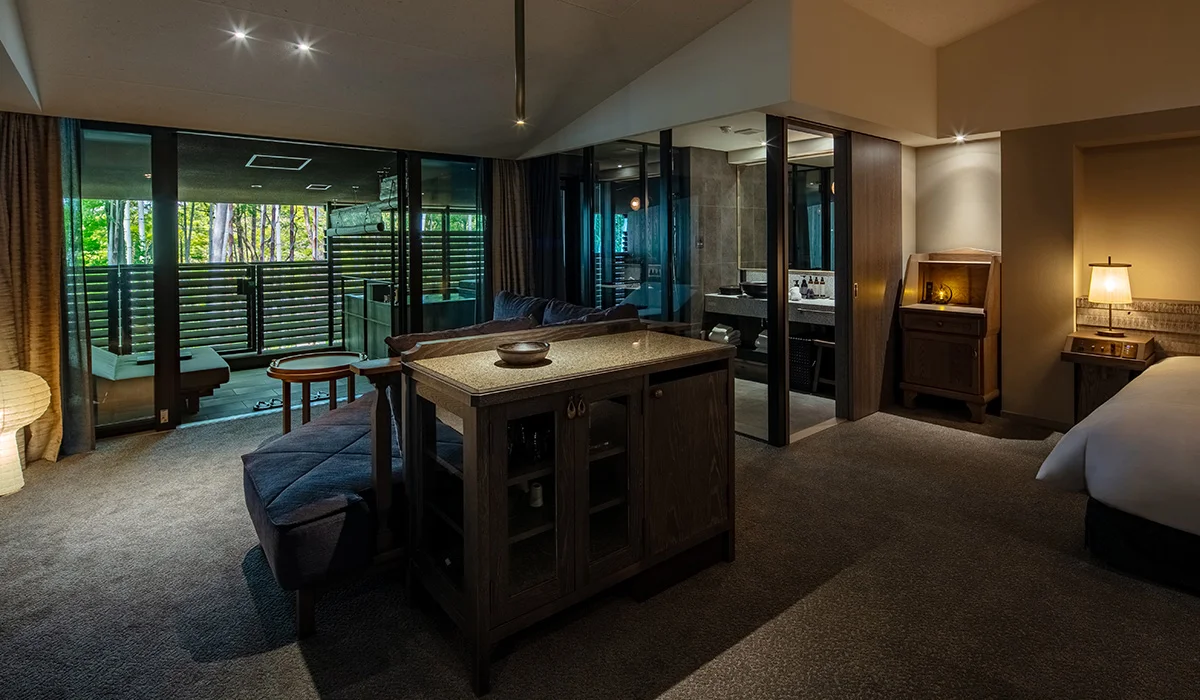Fufu Nara — COMFORT SUITE 4