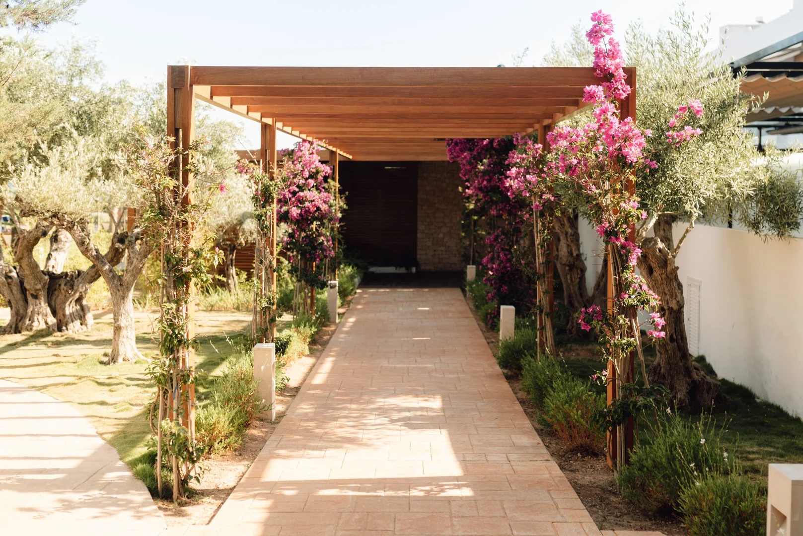 Gecko Hotel & Beach Club — Exterior 3