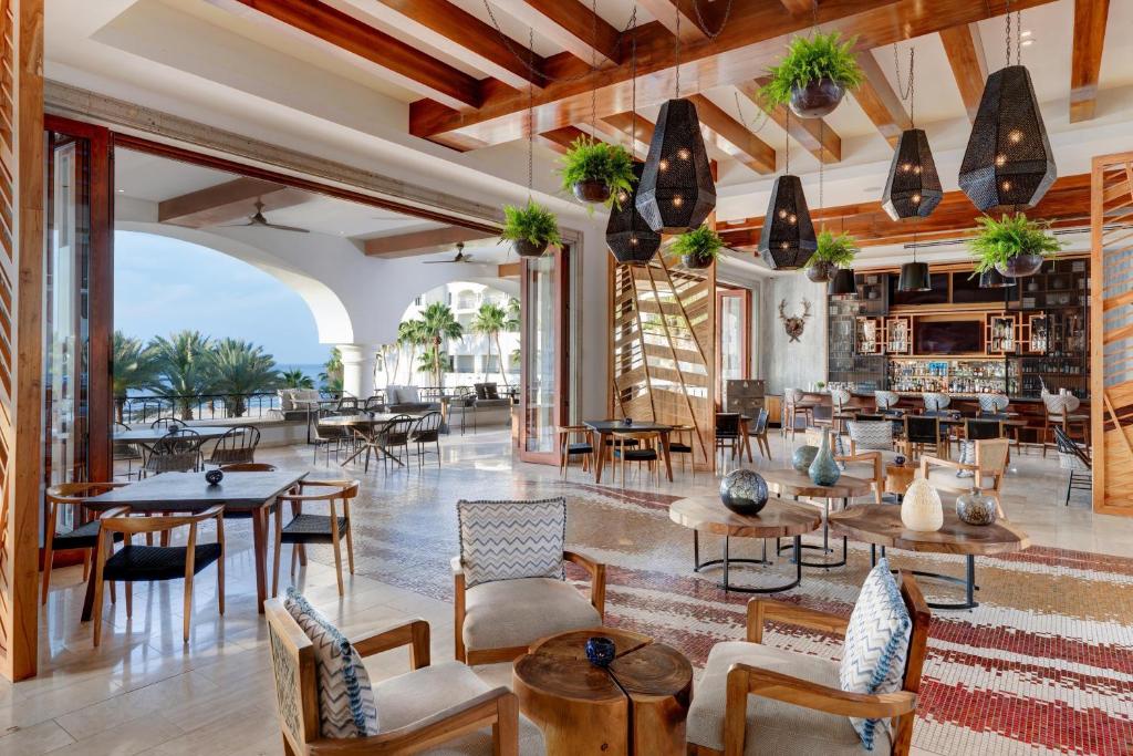 Hilton Los Cabos Beach & Golf Resort — Photo 3
