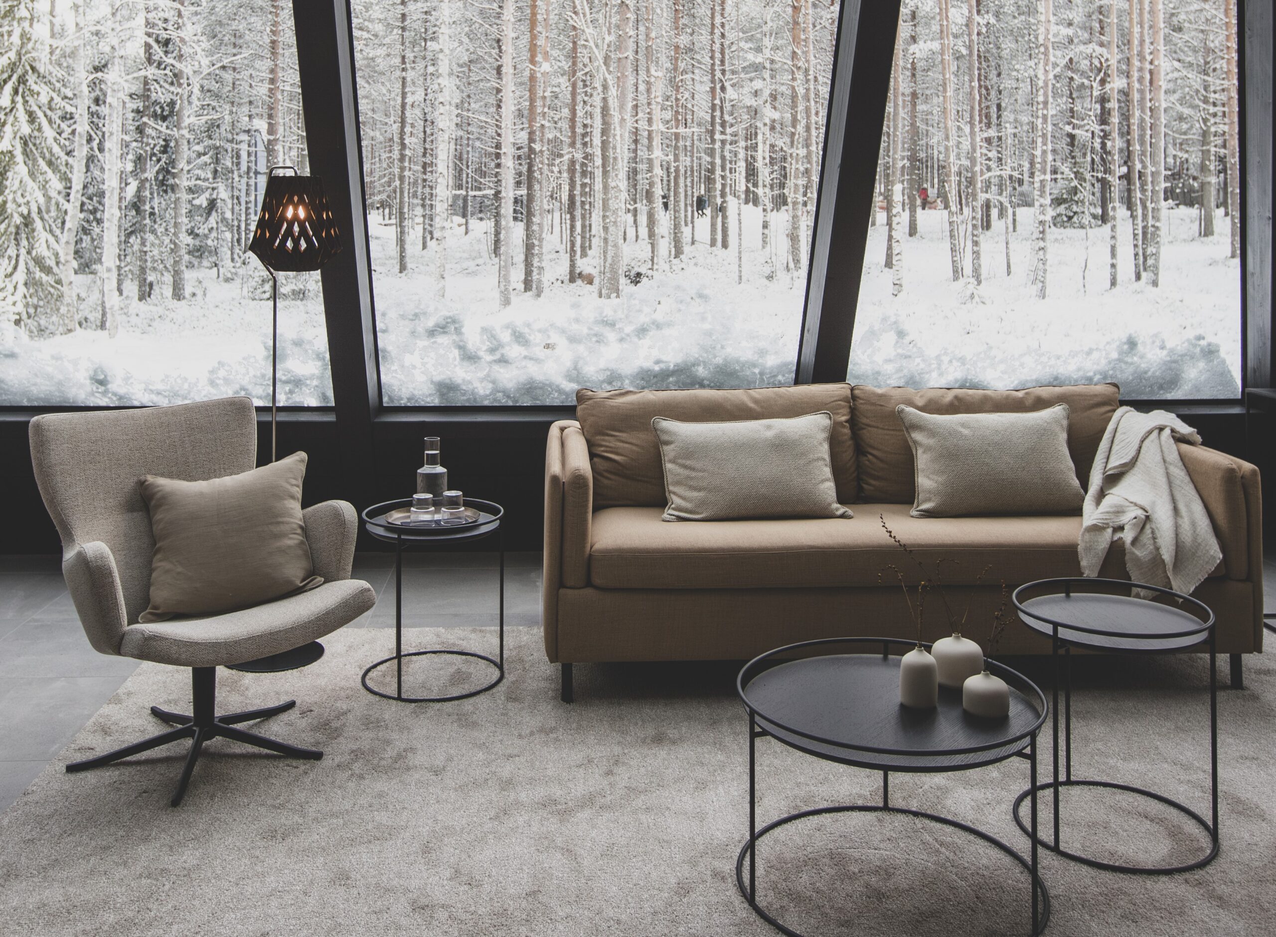 Glass Resort — Photo 3