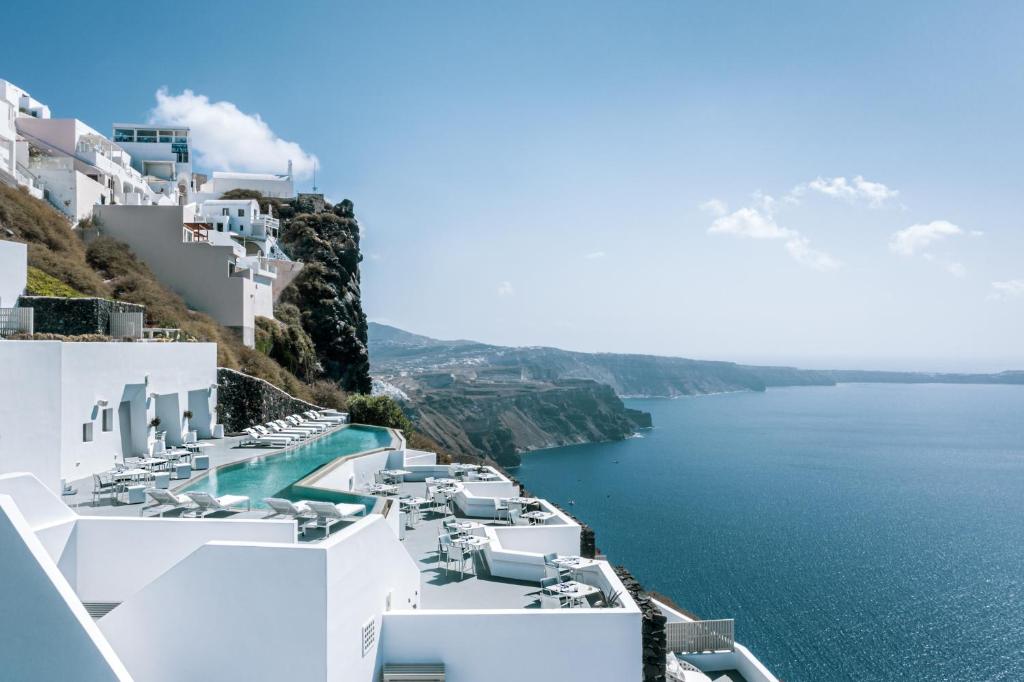 Grace Hotel Santorini — Photo 3