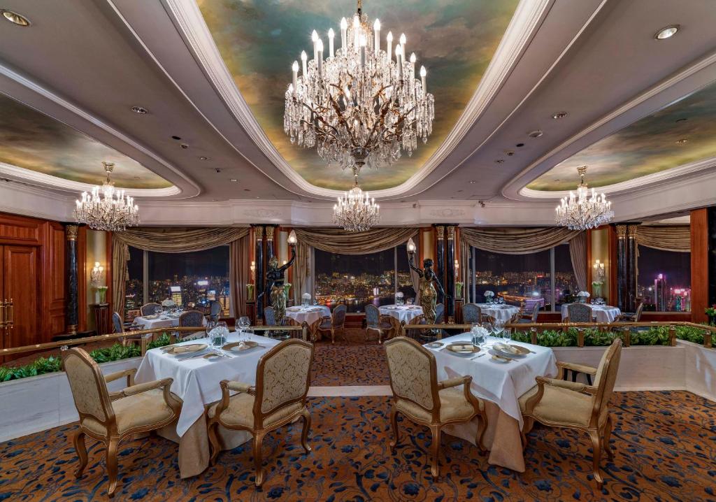 Island Shangri-La Hong Kong — Photo 4