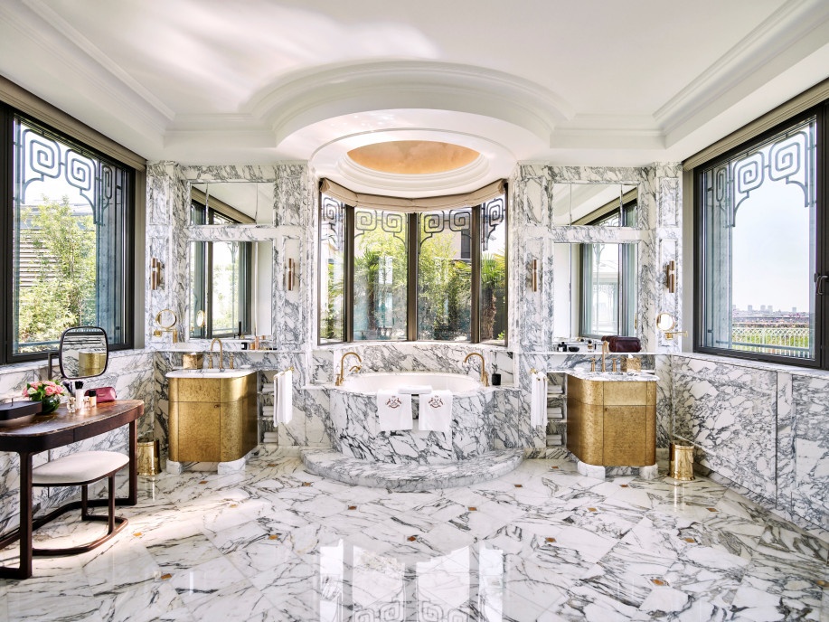 Le Meurice — Photo 1