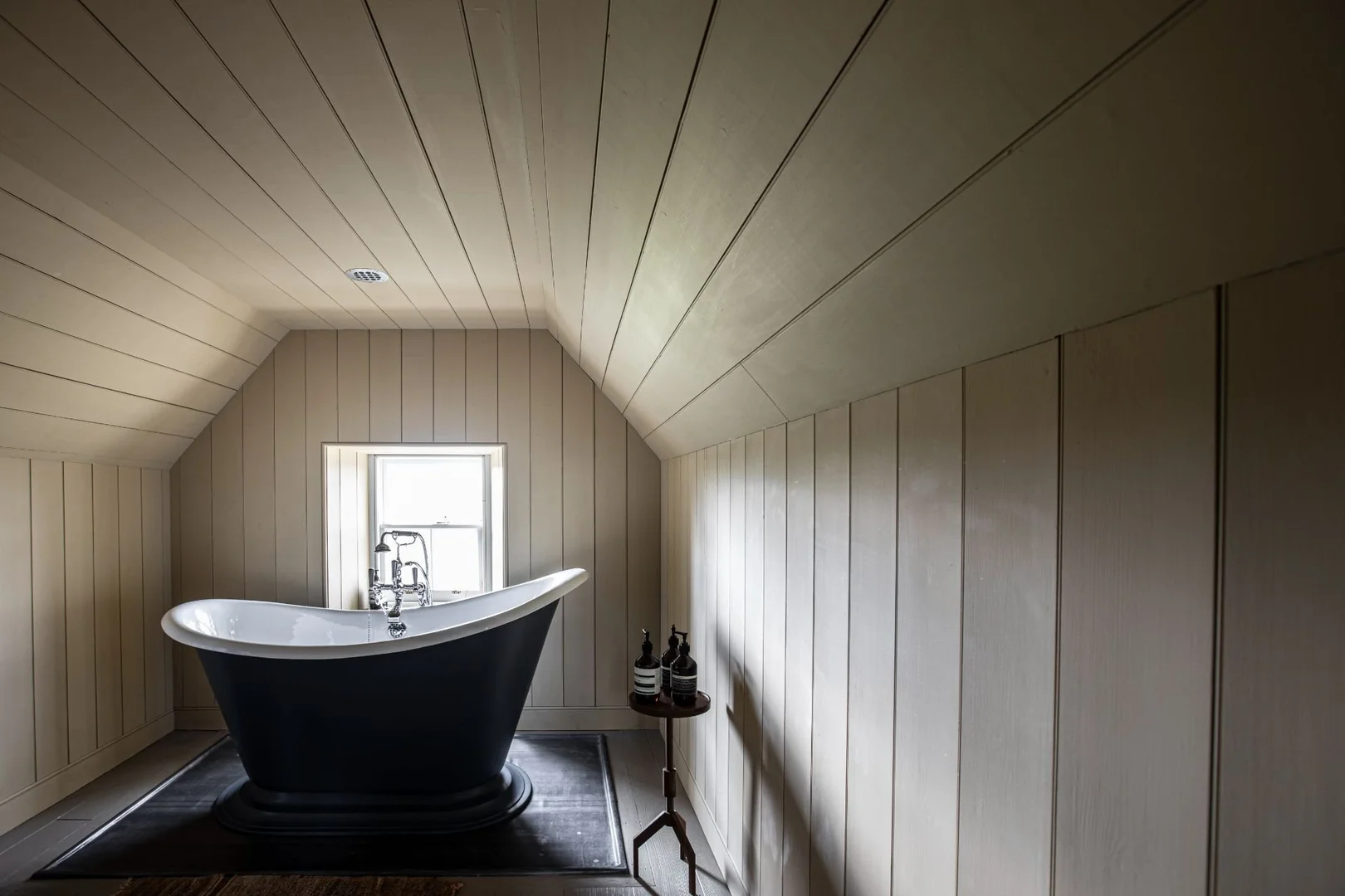 Lundies House — Flora 2