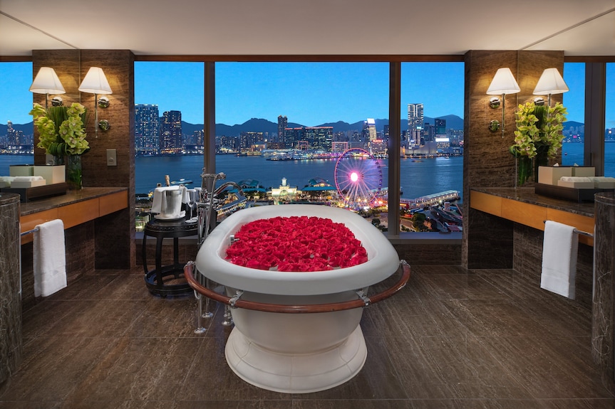 Mandarin Oriental Hong Kong — Photo 4