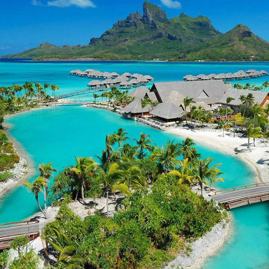 Four Seasons Resort Bora Bora — Photo 2