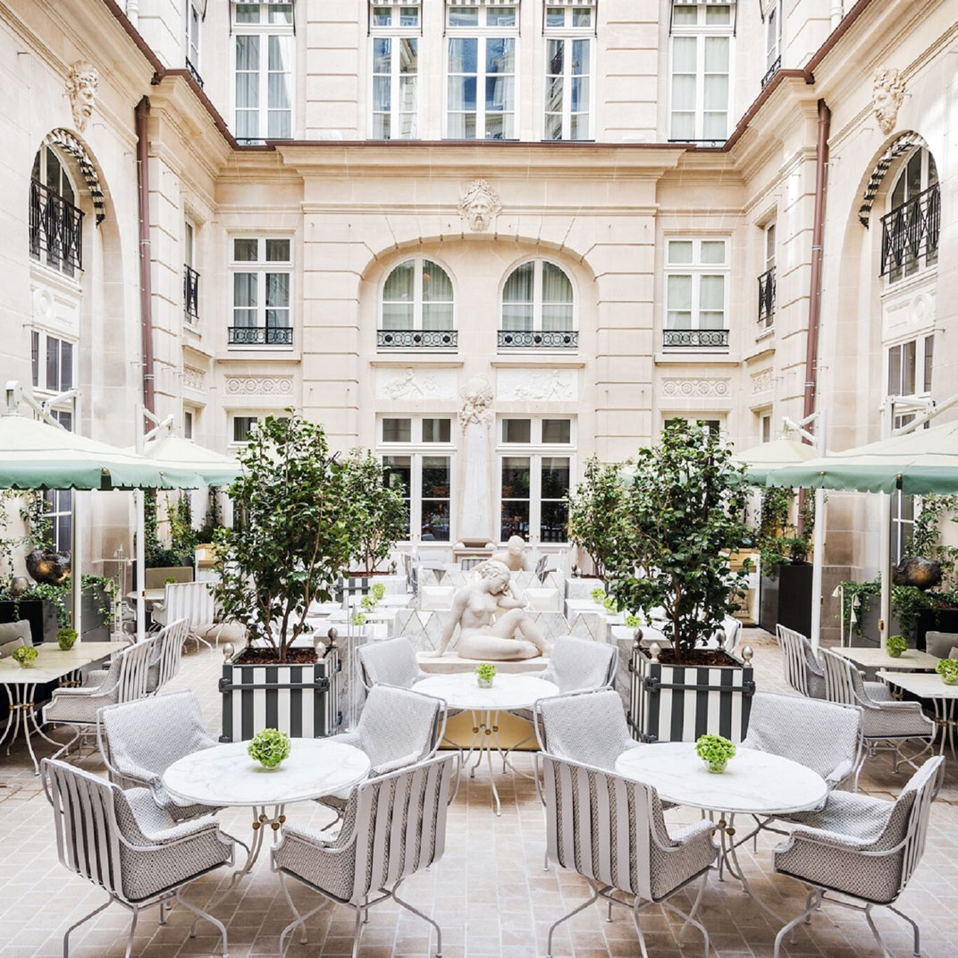 Hotel de Crillon, A Rosewood Hotel — Photo 2