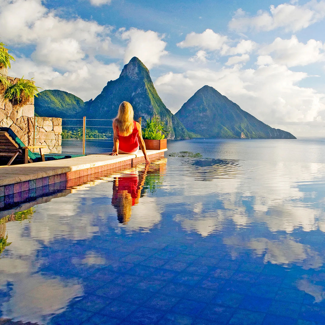 Jade Mountain — Photo 2