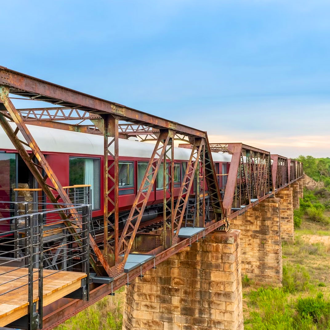 Kruger Shalati - The Train on The Bridge — Photo 2