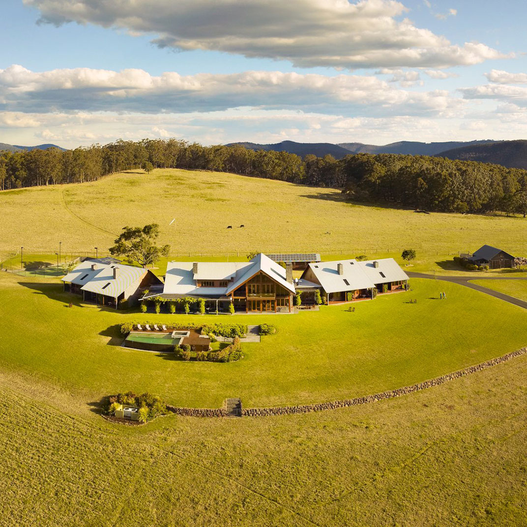 Spicers Peak Lodge — Photo 2
