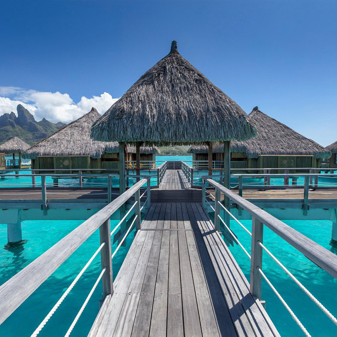 The St. Regis Bora Bora Resort — Photo 2