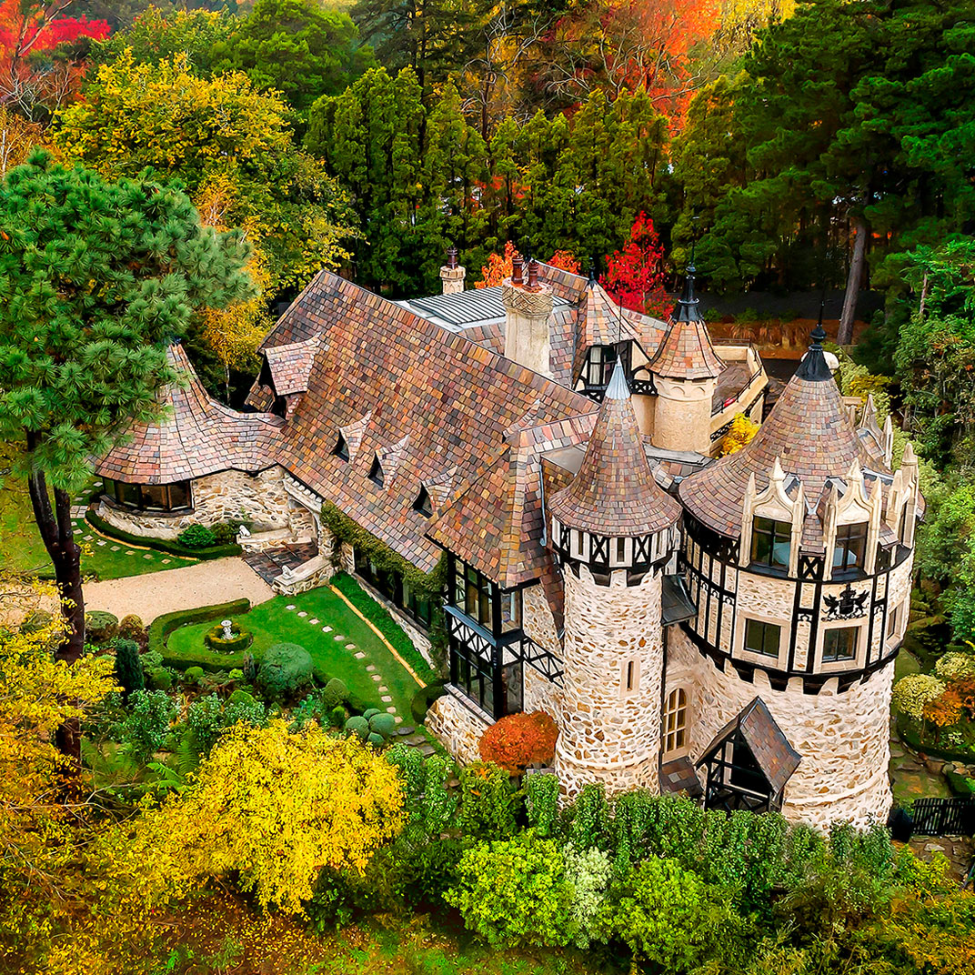 Thorngrove Manor — Photo 2