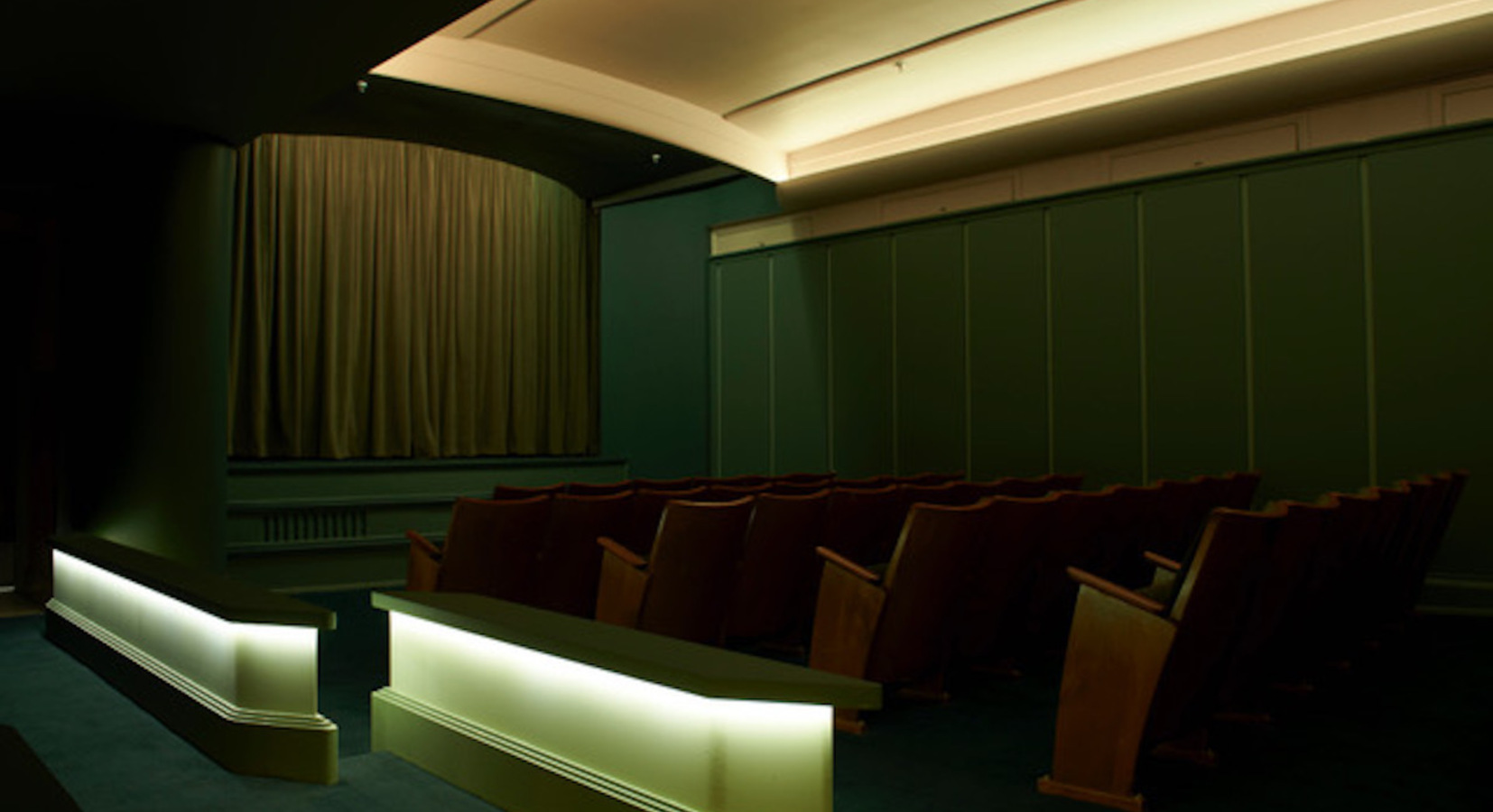 Paramount House Hotel — Photo 2