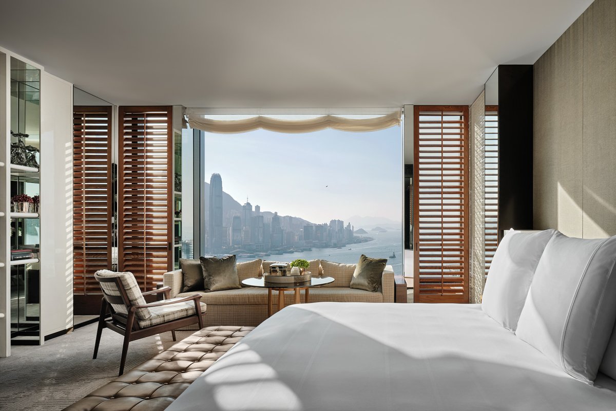 Rosewood Hong Kong suite living room