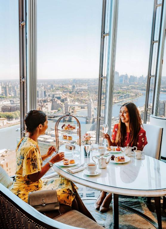 Shangri-La Hotel at The Shard, London — Photo 3