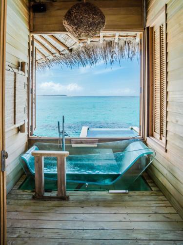 Six Senses Laamu — Photo 2