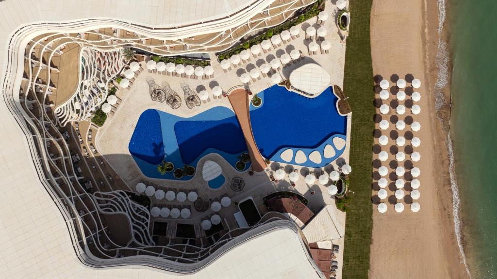 The St. Regis Al Mouj Muscat Resort — Photo 2