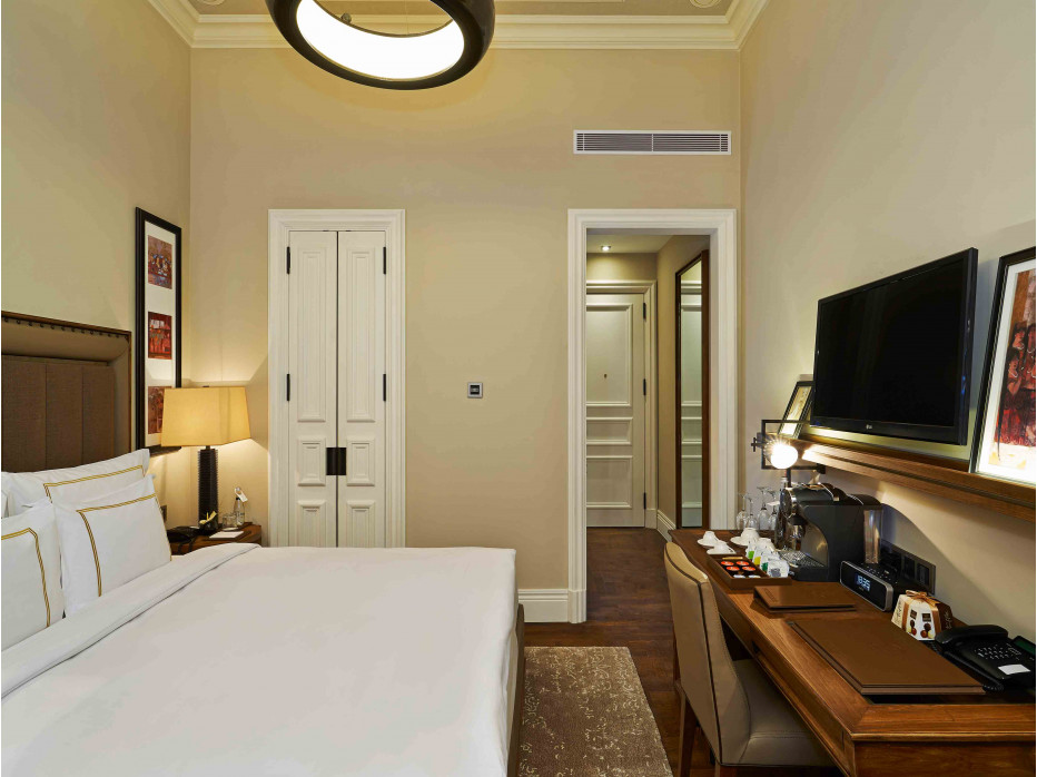 The Bank Hotel Istanbul — Photo 4