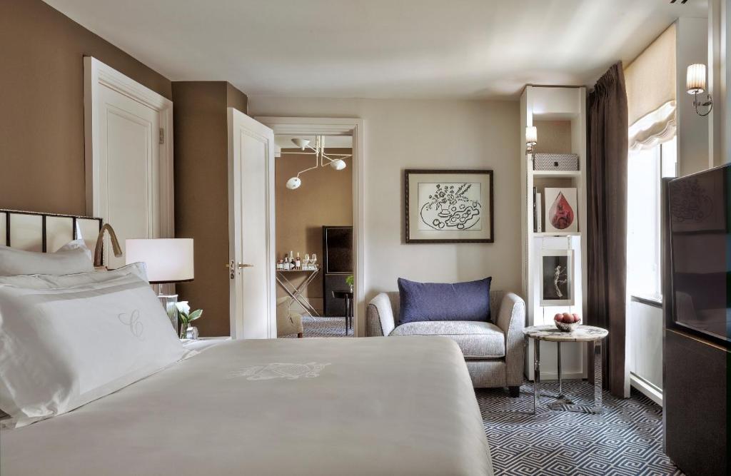The Carlyle, A Rosewood Hotel — Photo 2
