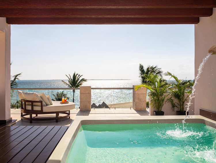 Excellence Playa Mujeres
