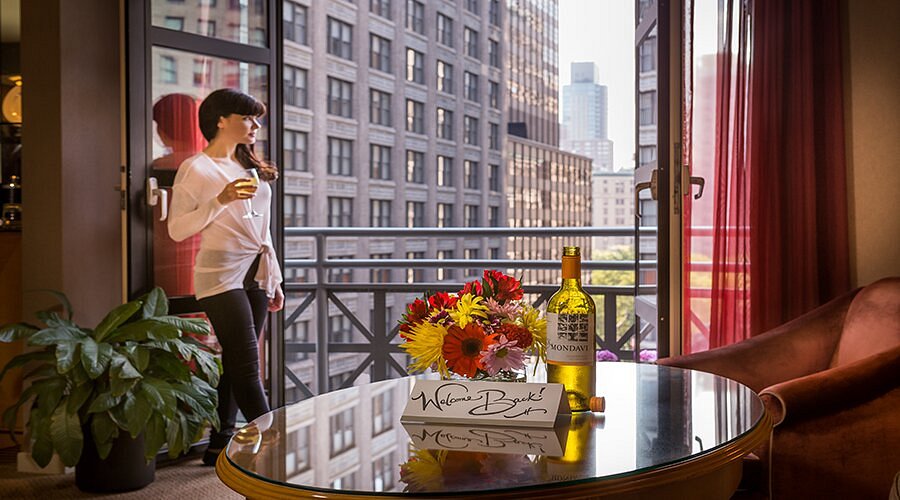 Hotel Giraffe New York — Photo 2