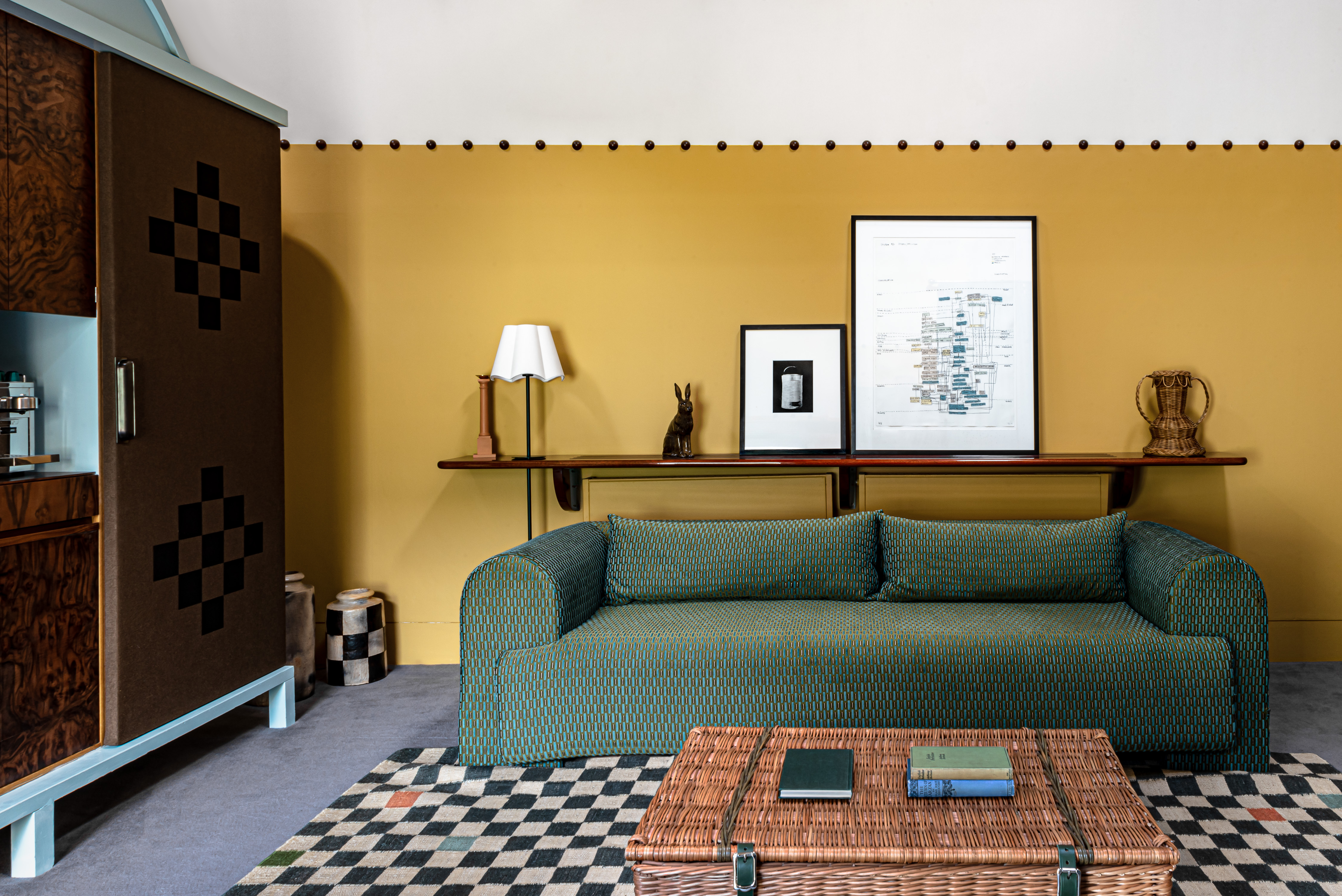 Cowley Manor Experimental — Photo 4