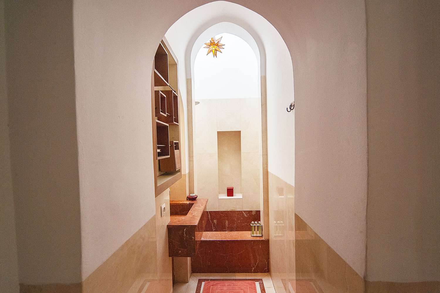 Riad Jaaneman — Photo 2