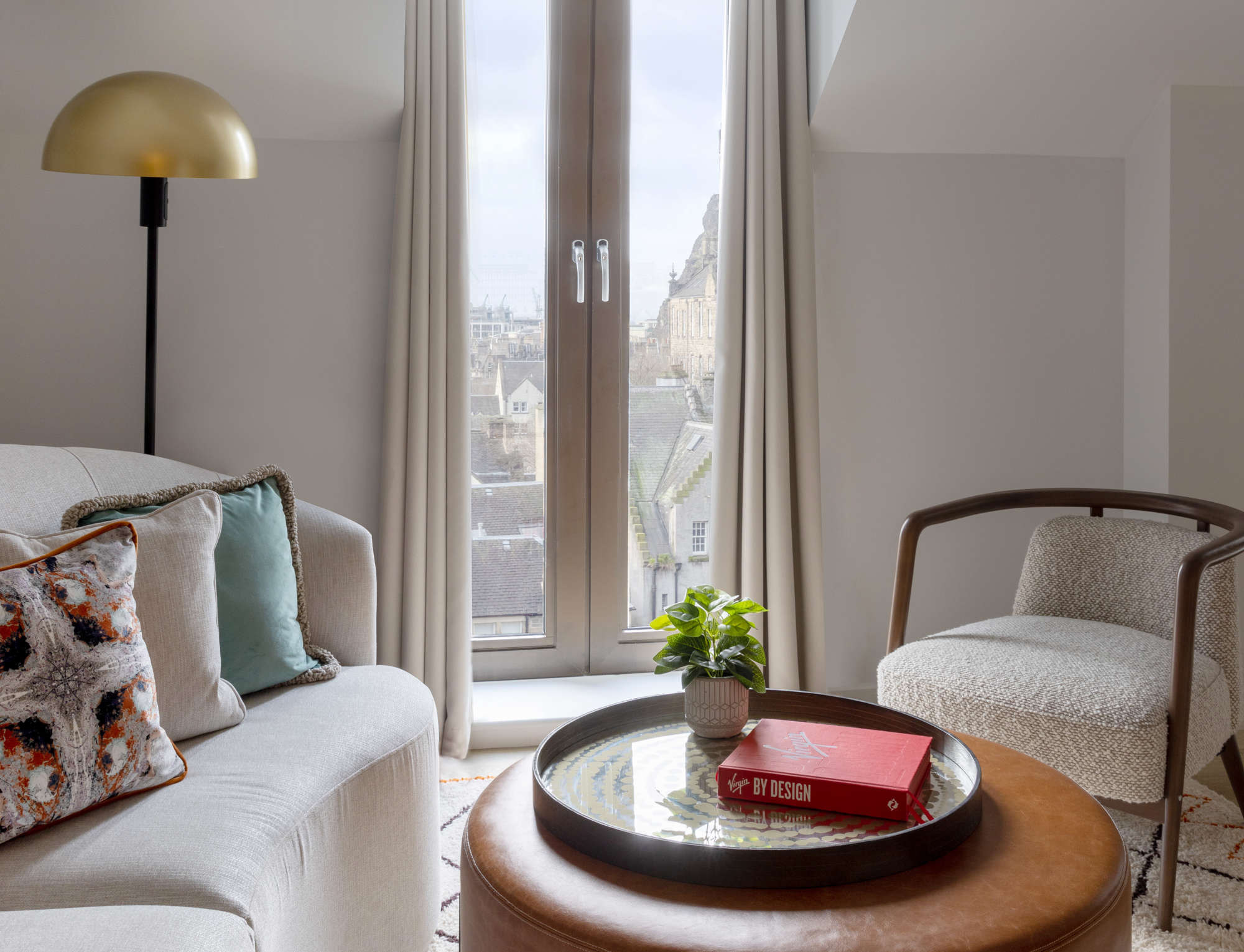 Virgin Hotels Edinburgh — Photo 4